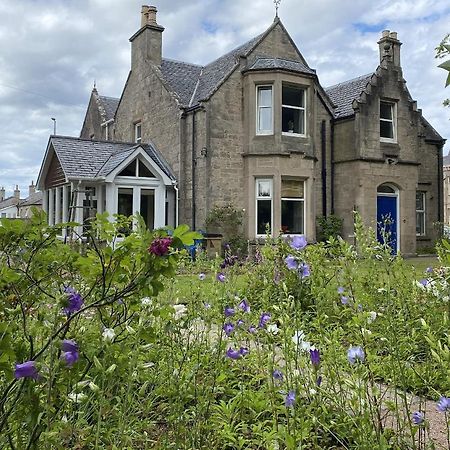 Glen Lyon Lodge Bed And Breakfast ネアン エクステリア 写真