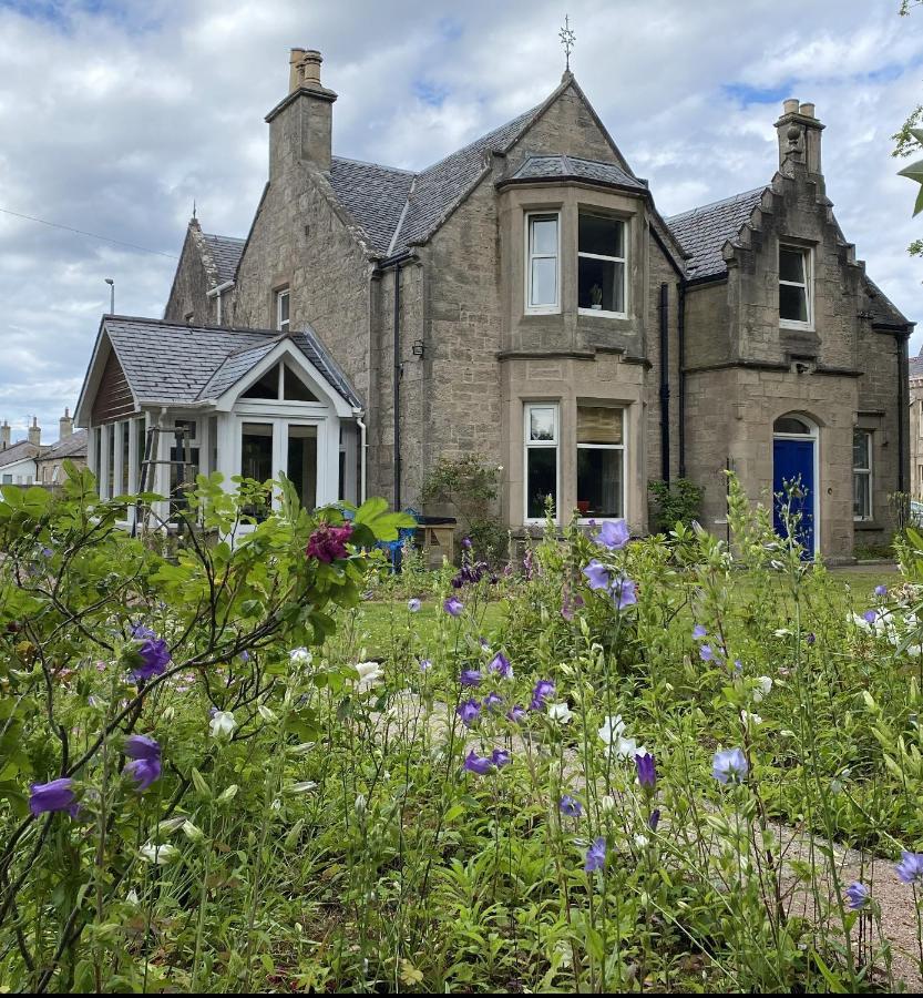 Glen Lyon Lodge Bed And Breakfast ネアン エクステリア 写真